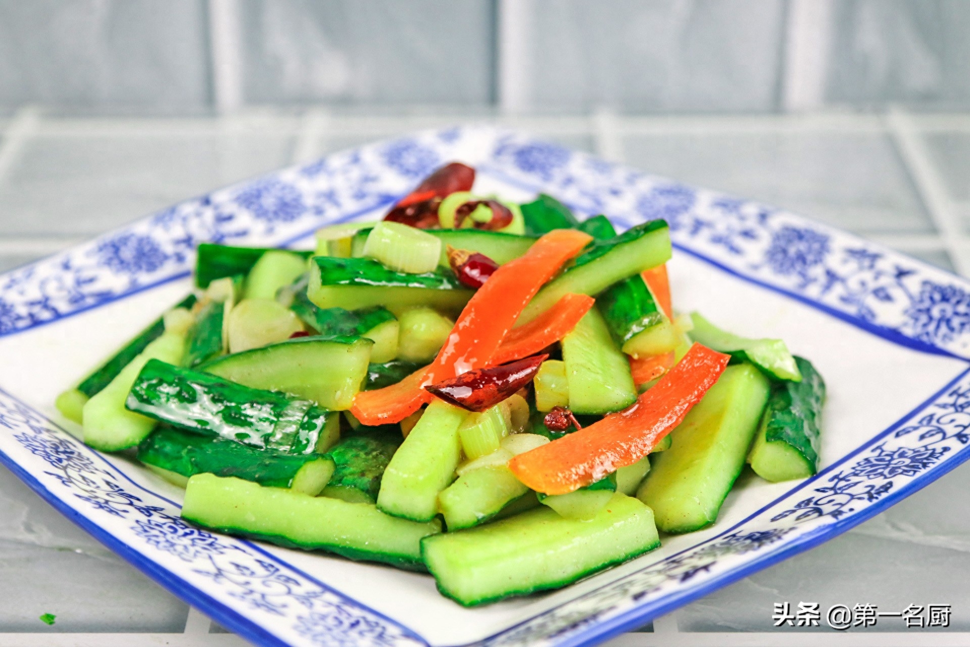 夏季菜谱大全家常菜(分享5道最下饭的家常菜)