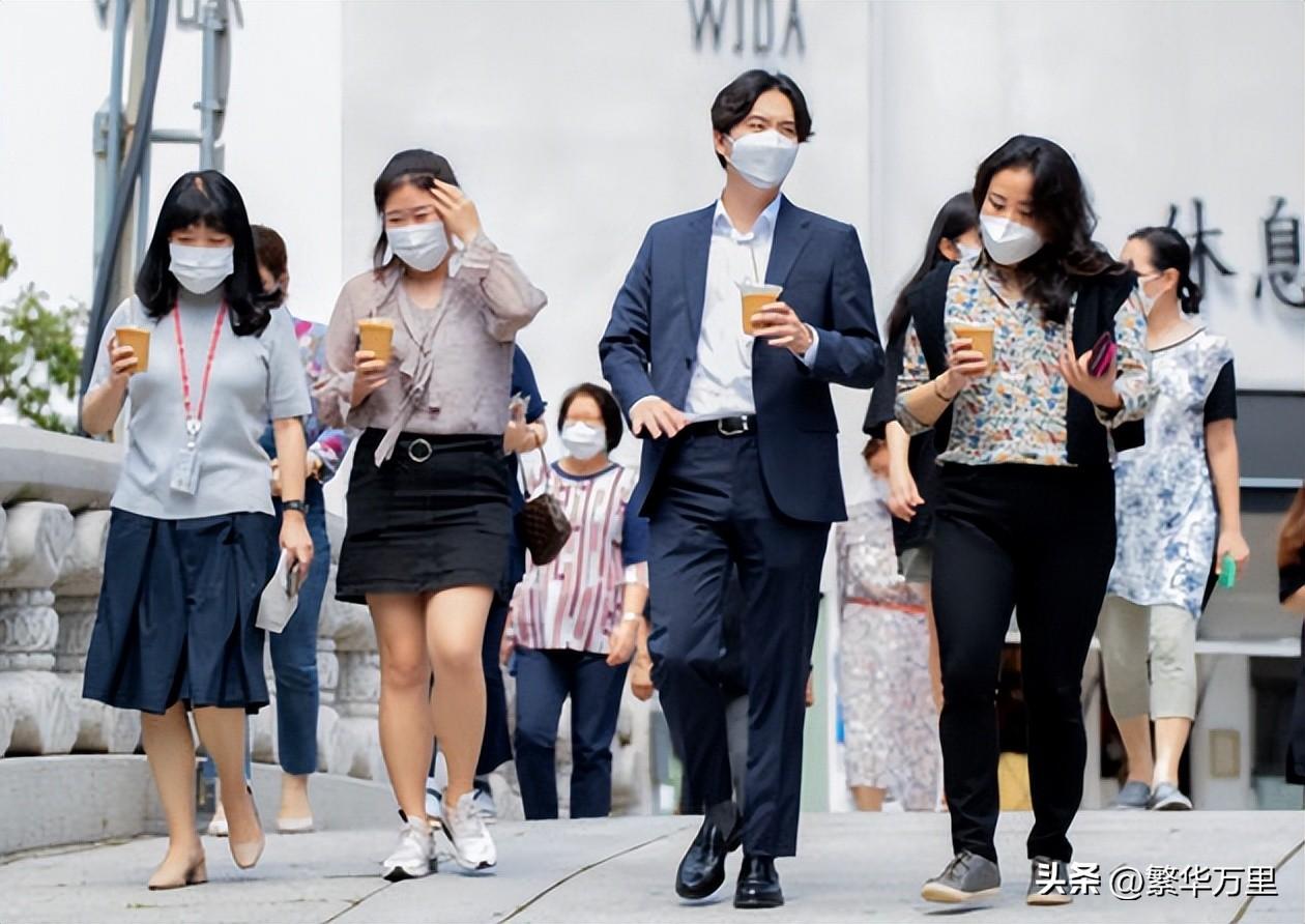 韩国人平均工资多少(韩国工薪阶层平均年薪解析）