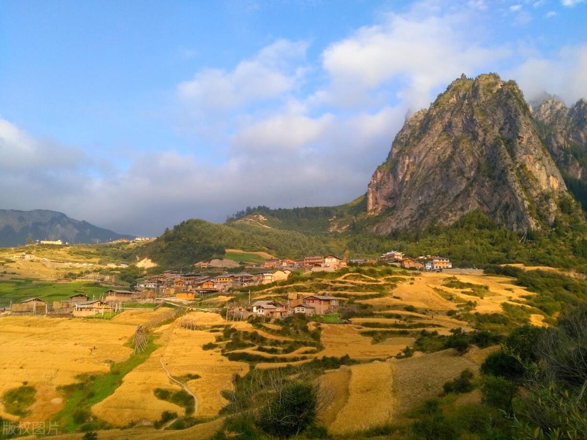 九月份最适合去哪里旅游(中国秋季旅游最佳地)