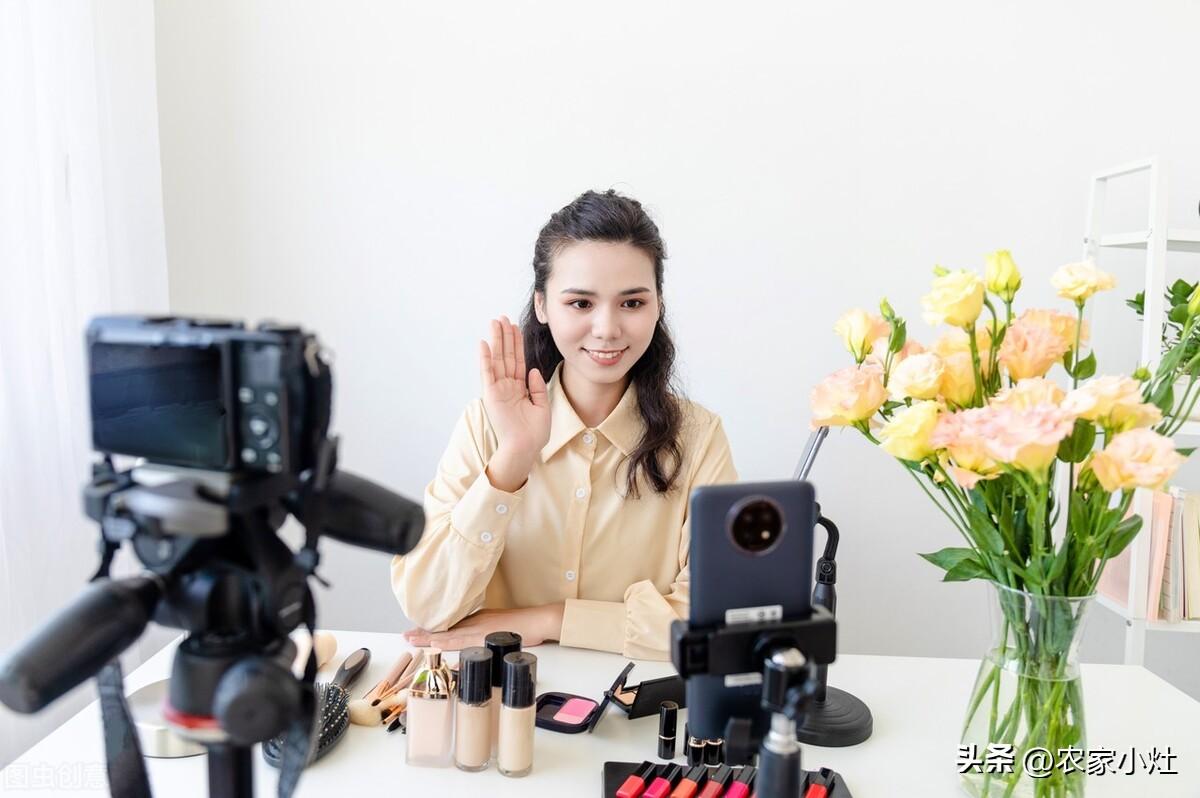 新手怎么直播吸引人气（新人直播不冷场的技巧）