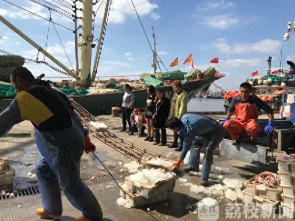 当高燃bgm配上开渔季（启东小渔村唱出大梦想）