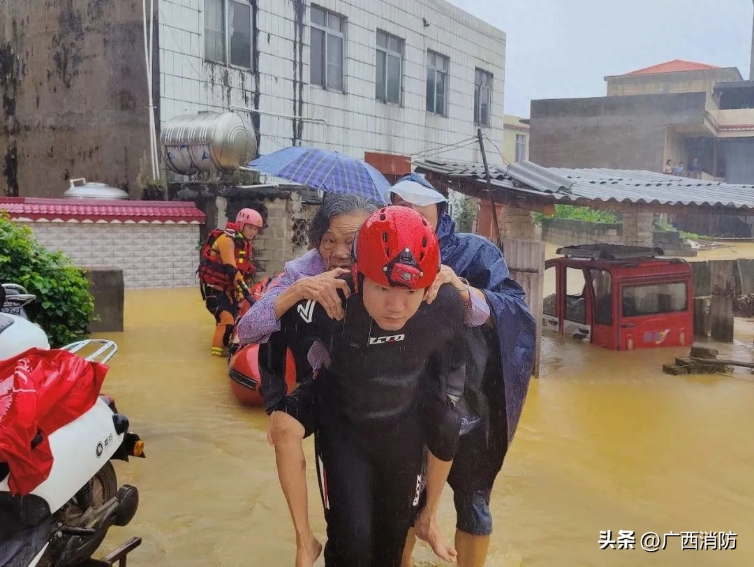 广西大暴雨最新消息（广西多地暴雨致内涝）