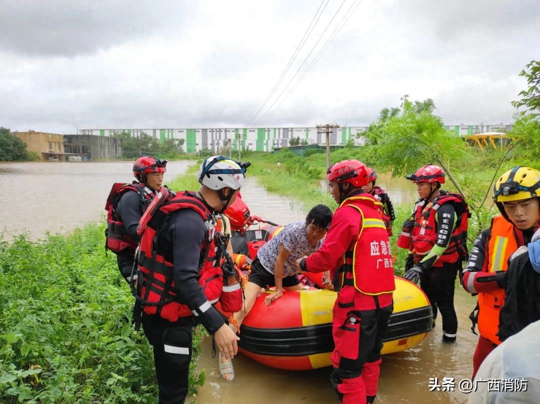 广西大暴雨最新消息（广西多地暴雨致内涝）