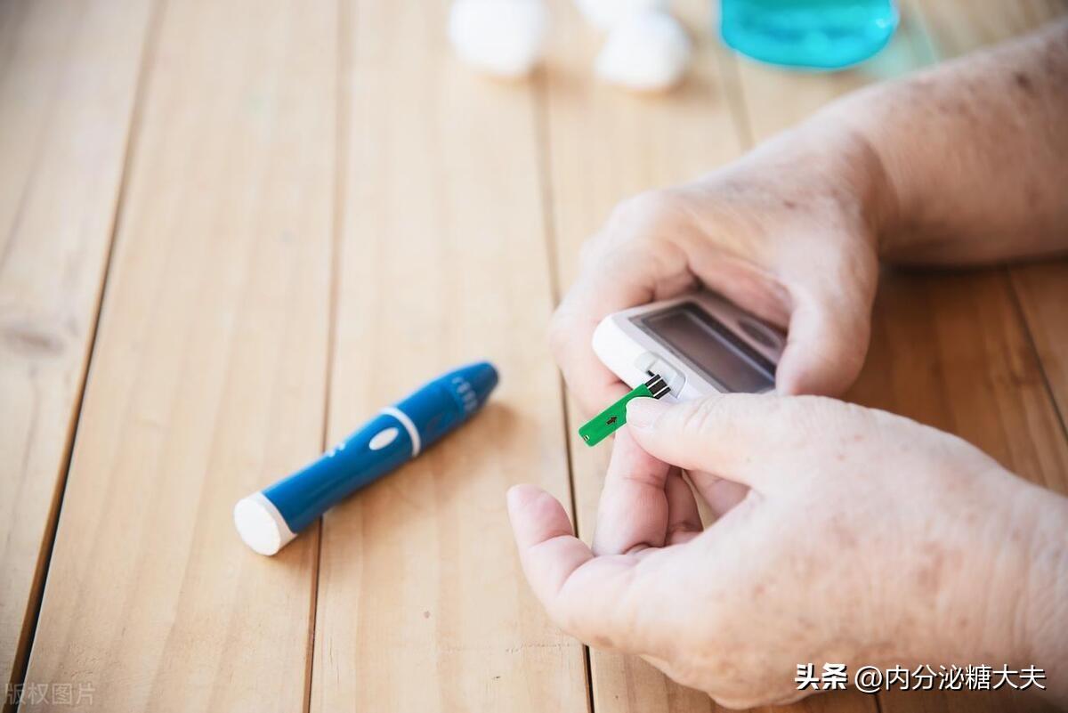 测量血糖的正确时间和方法（测血糖的4个时间点调整）